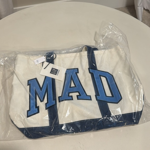 Madhappy x Gap Collab | Gap Mad Canvas Tote | NWT - Picture 3 of 4
